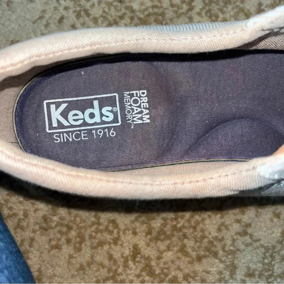 Keds tan and white stripe sneakers - Picture 7 of 8